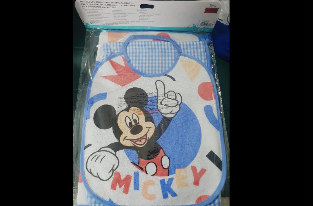 kit asilo tre pezzi di topolino